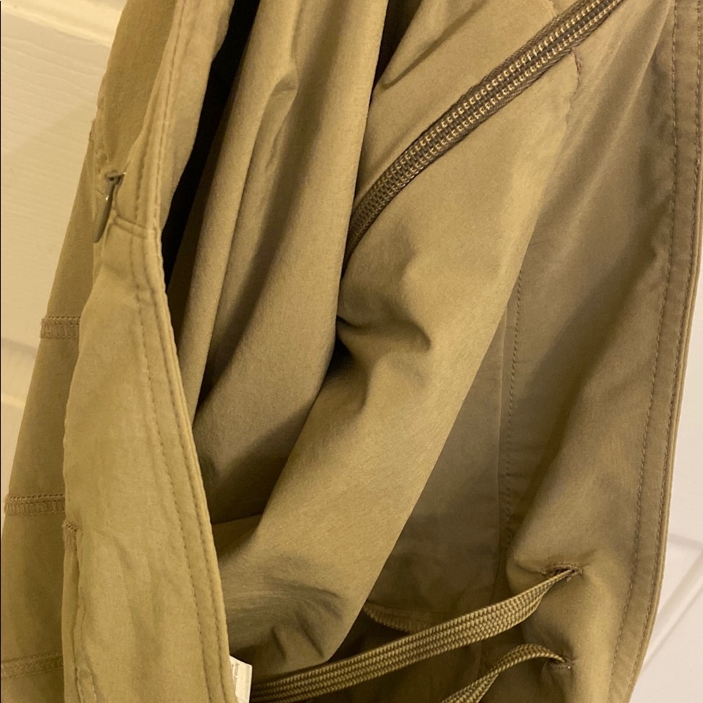Athleta tan athletic skirt - Picture 6 of 6